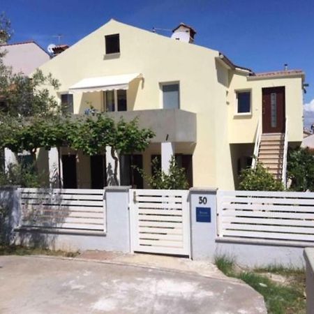 Apartment Maria Porec Bagian luar foto