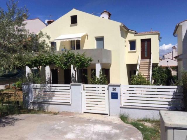 Apartment Maria Porec Bagian luar foto